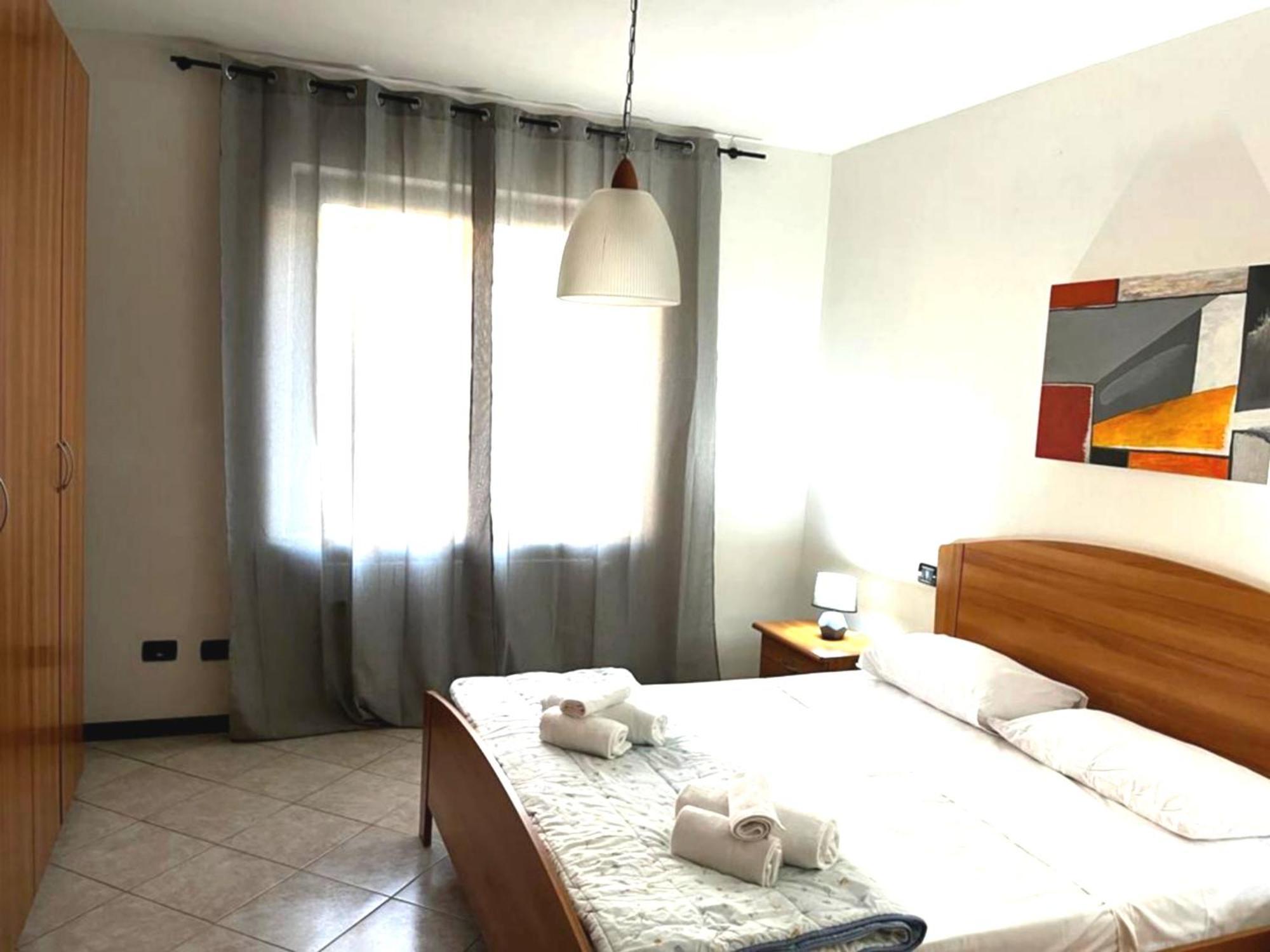 Desenzanoloft Yellow Apartment Desenzano del Garda Exterior foto